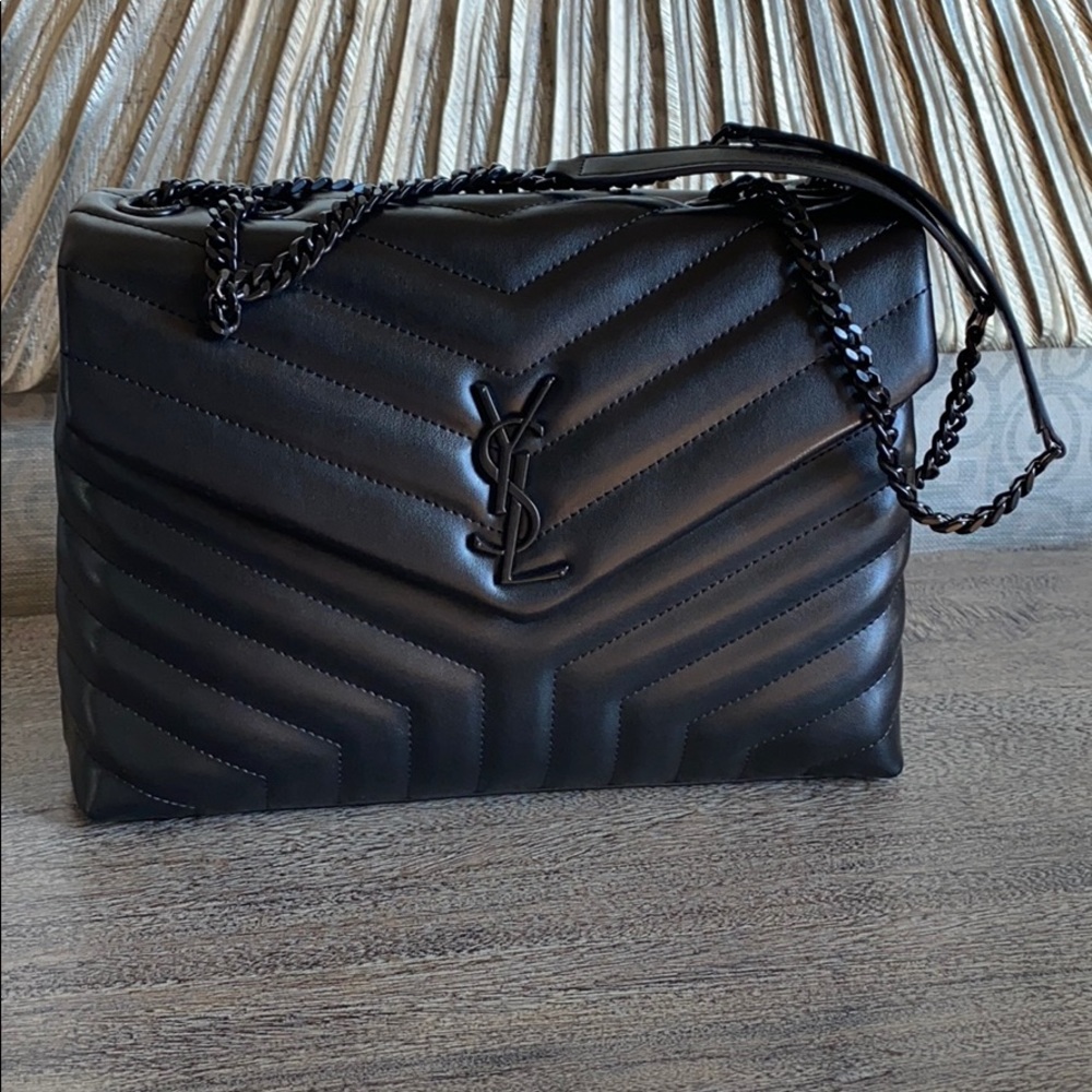 YSL Saint Laurent
Medium Loulou Shoulder Bag